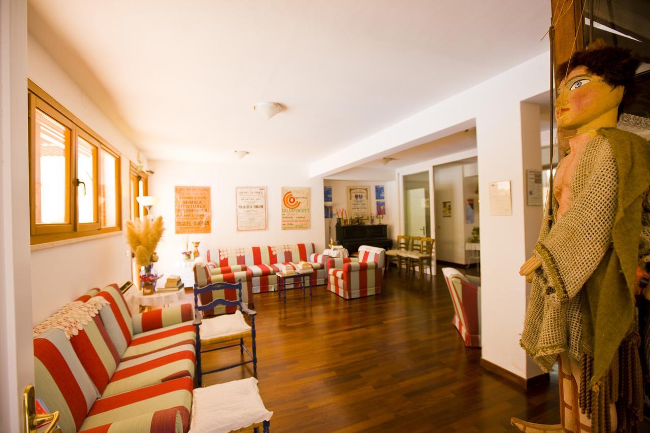 Hotel Pocho Сан-Вито-Ло-Капо Экстерьер фото